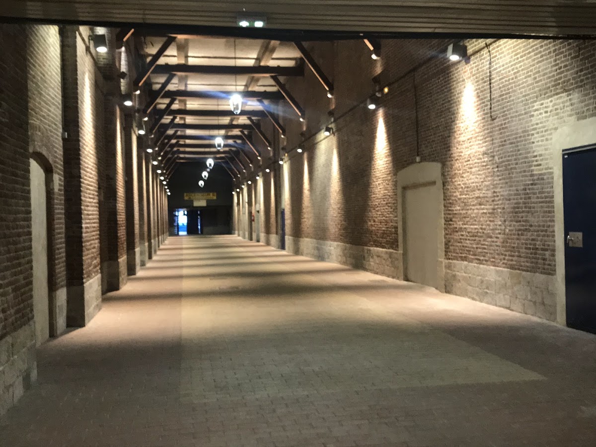 La Halle aux Sucres photo 5